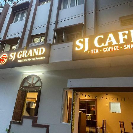 Sj Grand Hotel Coimbatore Buitenkant foto
