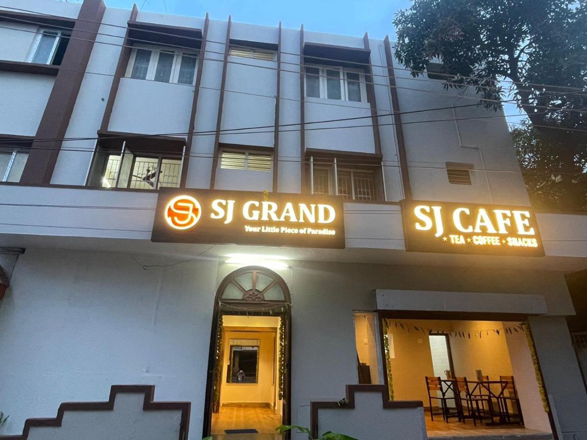 Sj Grand Hotel Coimbatore Buitenkant foto